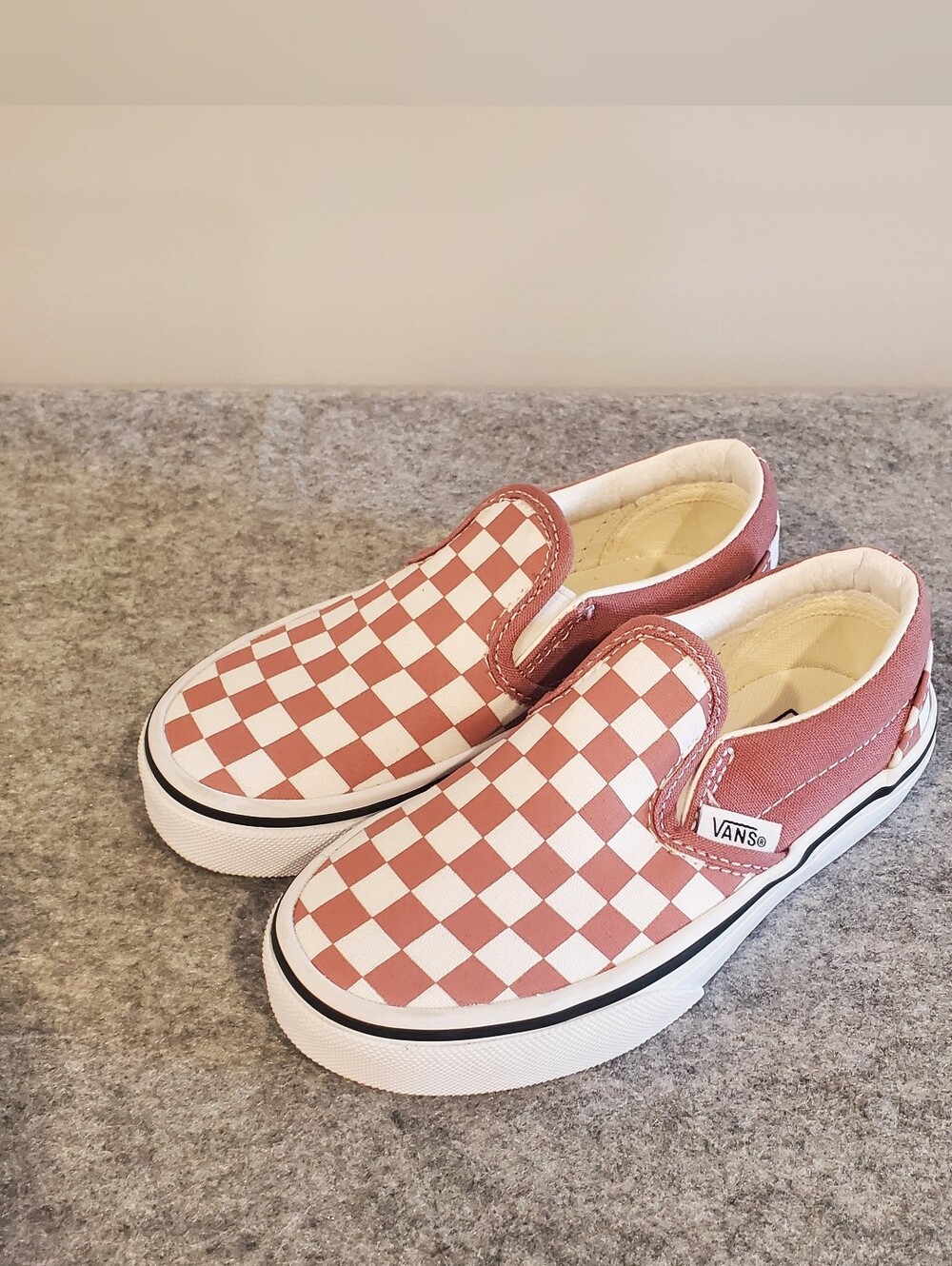 Vans Classic Slip On Checkerboard Rose Dawn White Kids Size 11